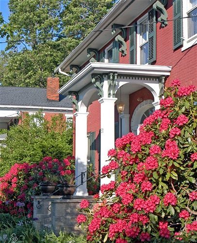 Grape Arbor Bed And Breakfast North East Exterior photo